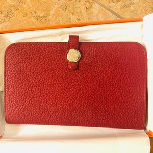 Preloved Hermes Dogon Rubis Clemence leather
